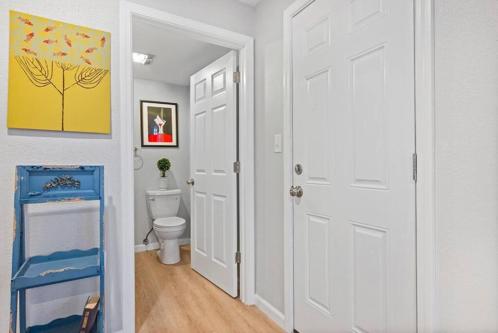 Trendy & Hip South Side Studio Walk To Downtown بيتسبرغ المظهر الخارجي الصورة